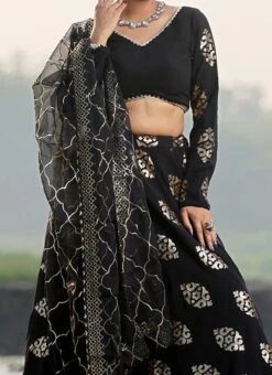 Teen Girls Black Embroidered Lehenga With Organza Dupatta Wedding Wear