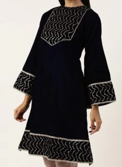 Teen Girls Blue Velvet Embroidered Straight Pant Suit Festive Wear