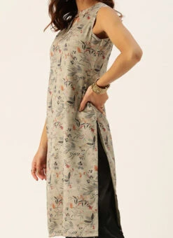 Teen Girls Multicolored Digital Printed N Black Kurta Set After Six Wear