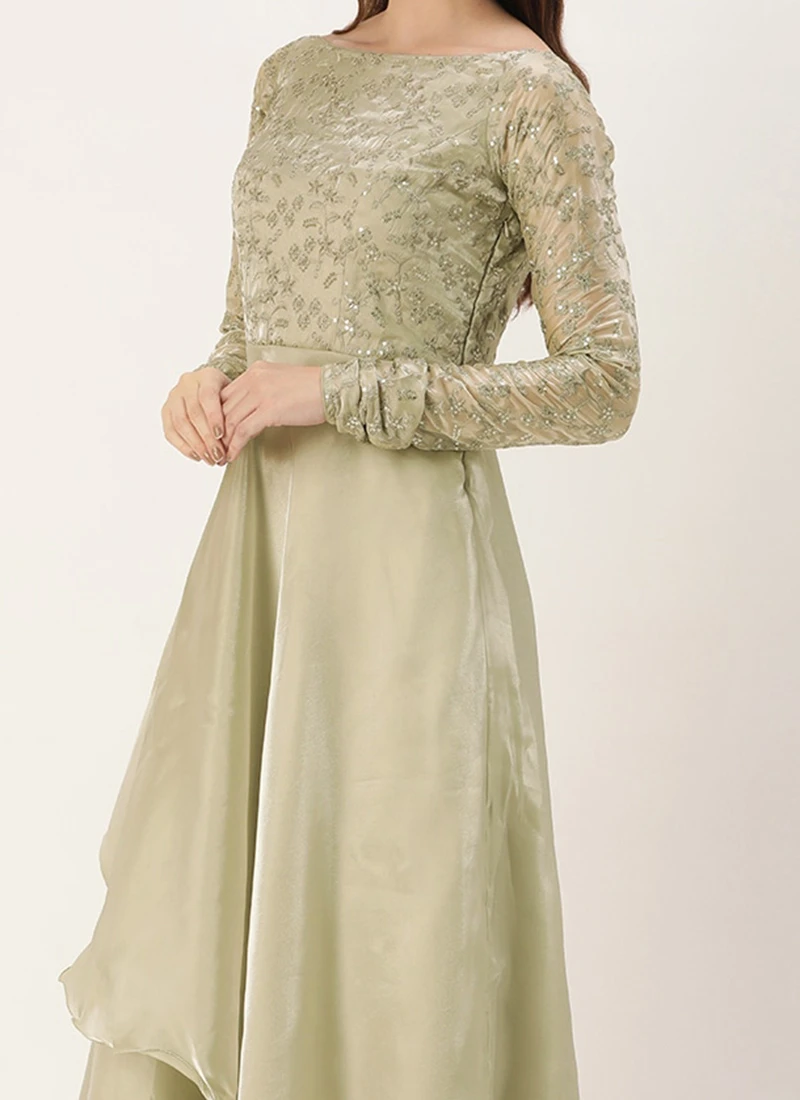 Teen Girls Silver Embroidered Jimmy Choo Layered Gown Party Wear